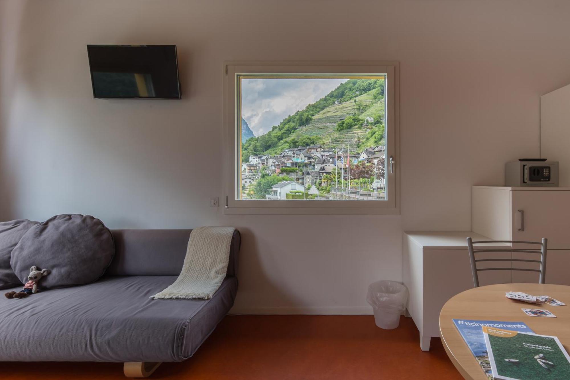 Hotel Pizzo Vogorno Bagian luar foto