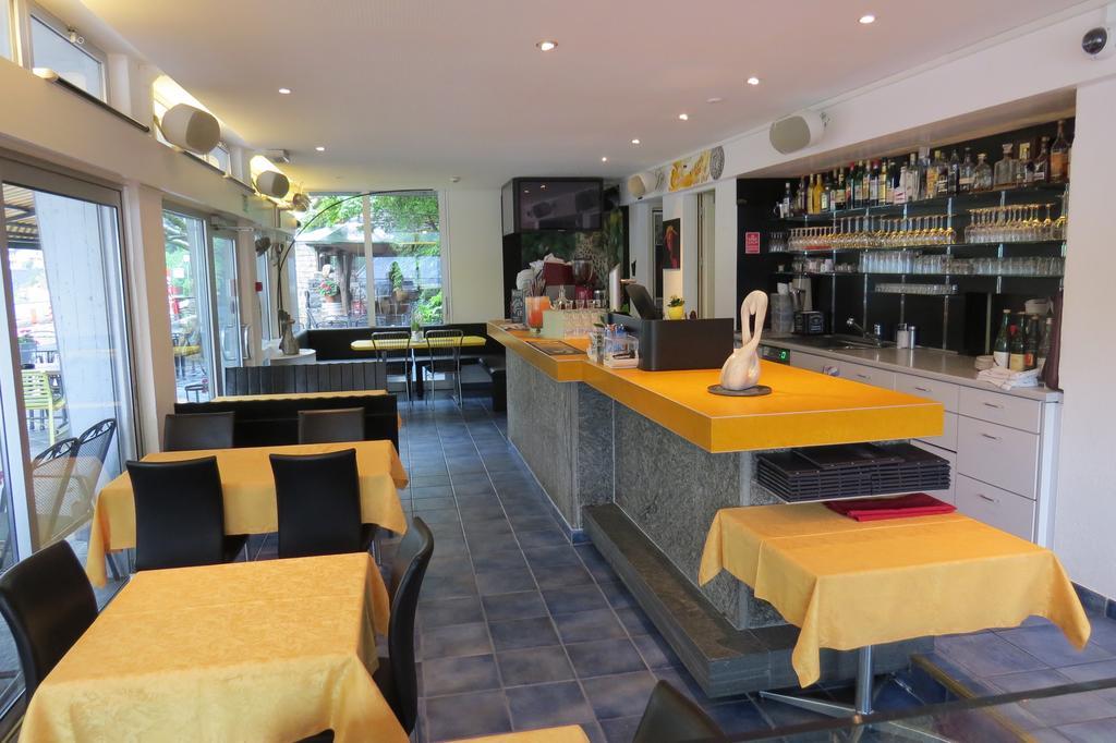 Hotel Pizzo Vogorno Bagian luar foto